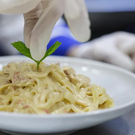 乔恩宫酒店 酒店 4*