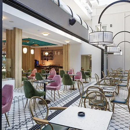 乔恩宫酒店 酒店 4*