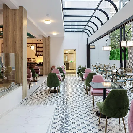 乔恩宫酒店 酒店 4*