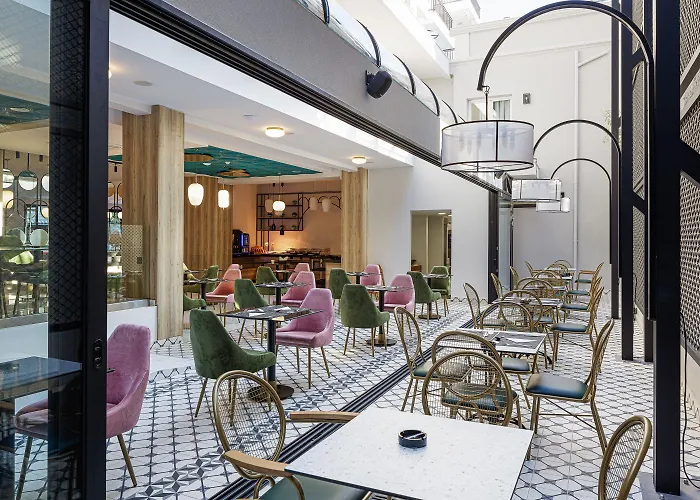 Jo An Palace Szálloda 4*