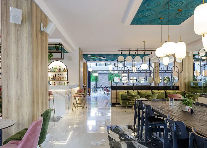 Jo An Palace Szálloda 4*